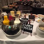 斯盖恩七彩酒店 4* 斯卡恩